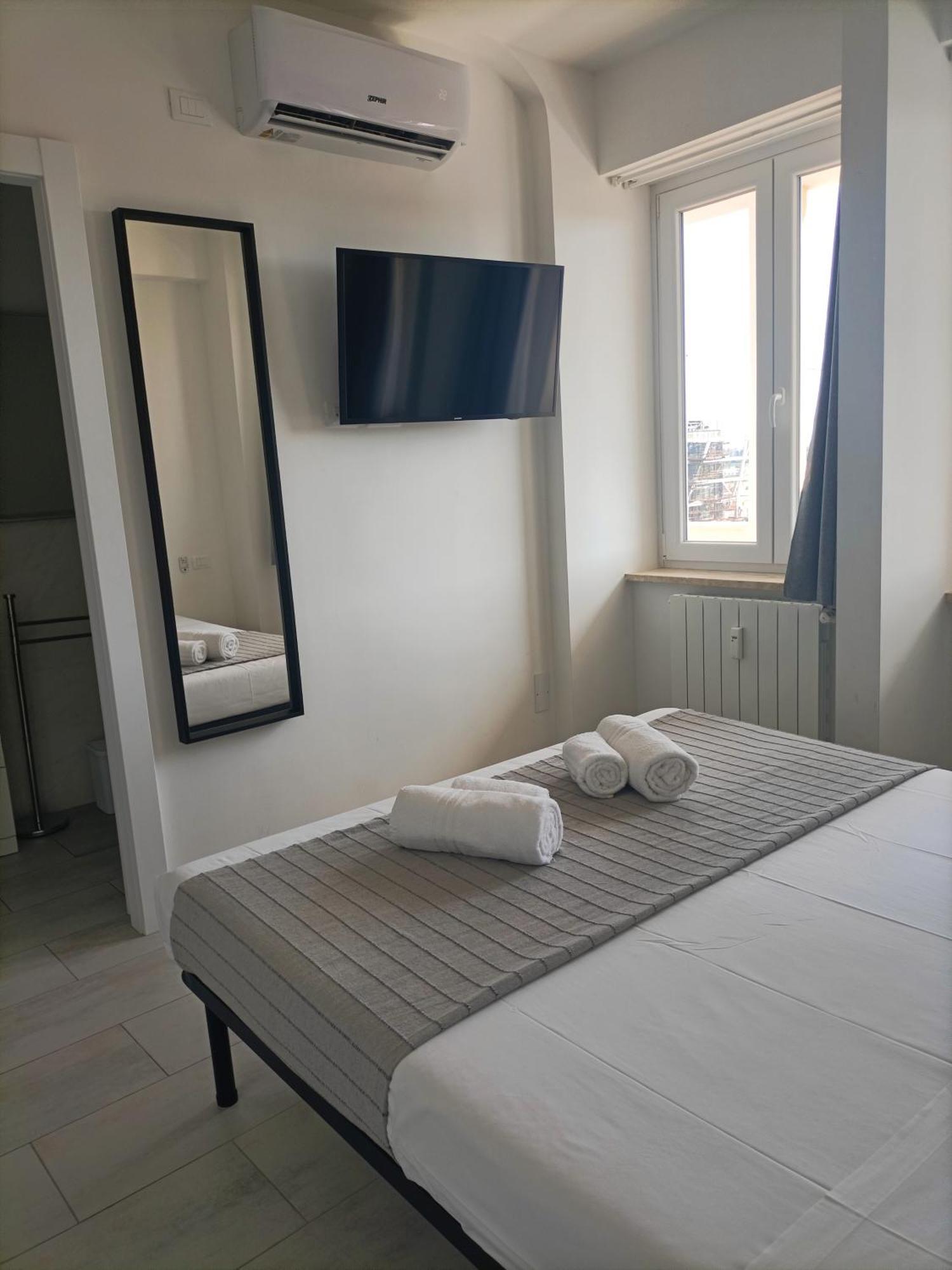 La Terrazza Sull'Appia By Hostand Appartement Rome Buitenkant foto
